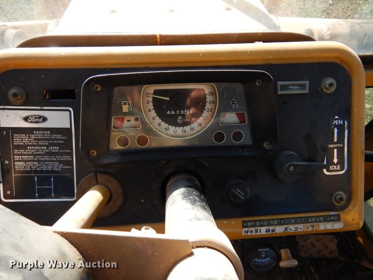 image for item JJ9899 Ford 555  backhoe