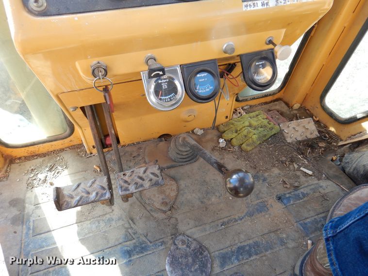 image for item JJ9899 Ford 555  backhoe