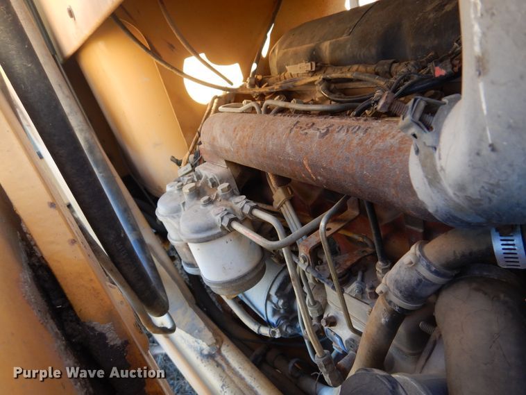 image for item JJ9899 Ford 555  backhoe