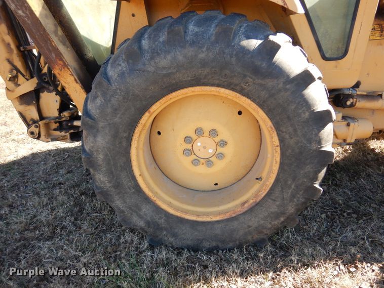 image for item JJ9899 Ford 555  backhoe