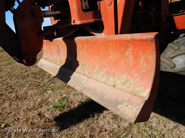 image for item JJ9900 1994 Ditch Witch 5110  trencher