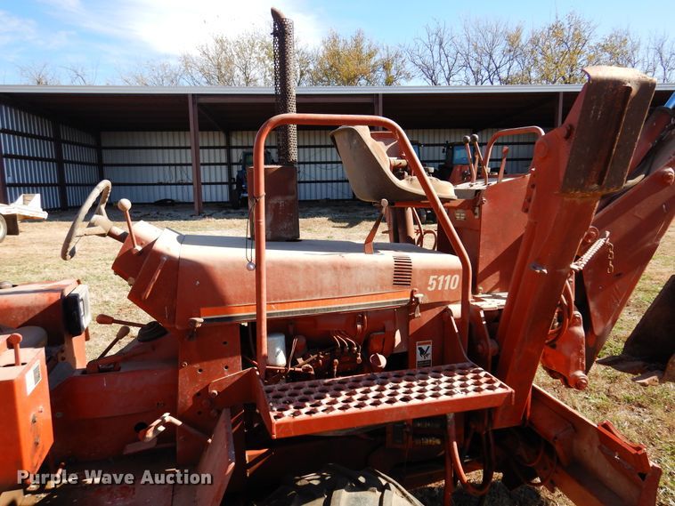 image for item JJ9900 1994 Ditch Witch 5110  trencher