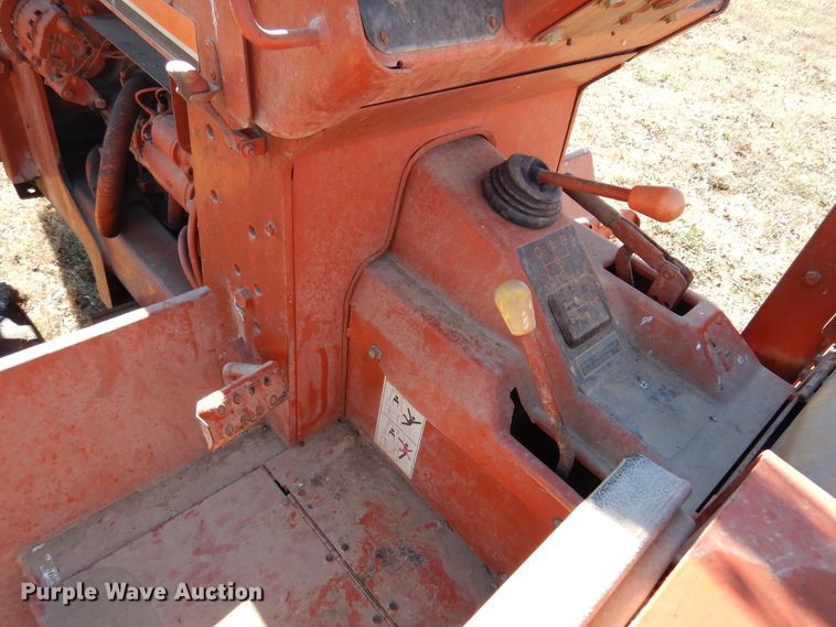 image for item JJ9900 1994 Ditch Witch 5110  trencher