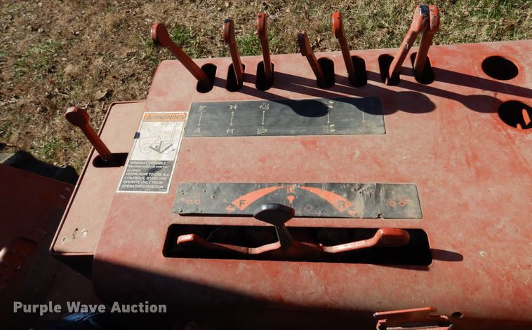 image for item JJ9900 1994 Ditch Witch 5110  trencher