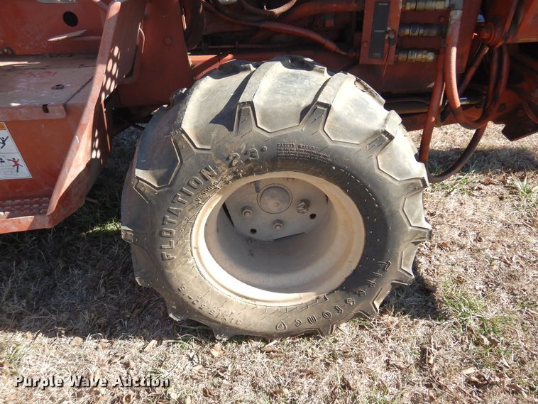 image for item JJ9900 1994 Ditch Witch 5110  trencher