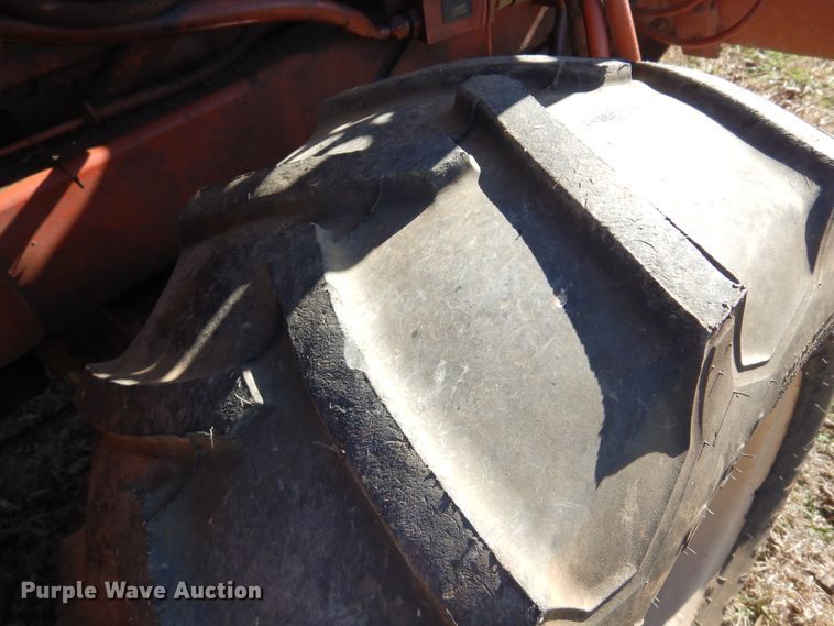 image for item JJ9900 1994 Ditch Witch 5110  trencher