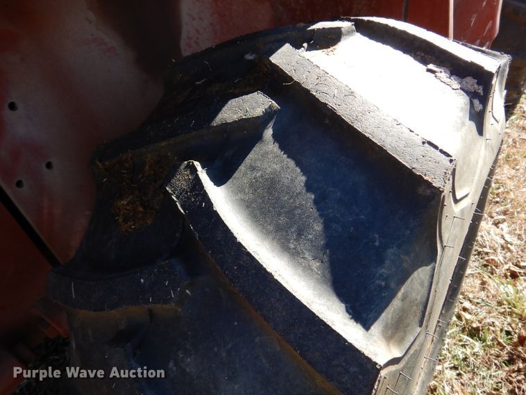 image for item JJ9900 1994 Ditch Witch 5110  trencher