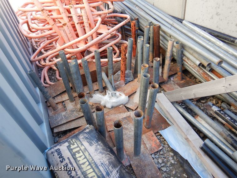 image for item JJ9904 Fencing materials