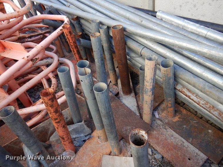 image for item JJ9904 Fencing materials