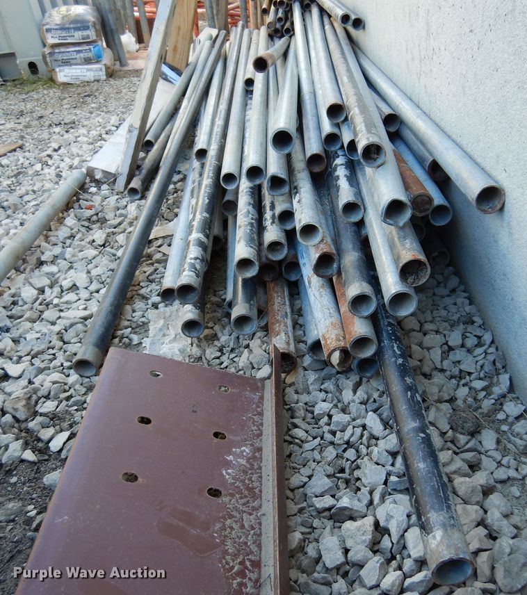 image for item JJ9904 Fencing materials