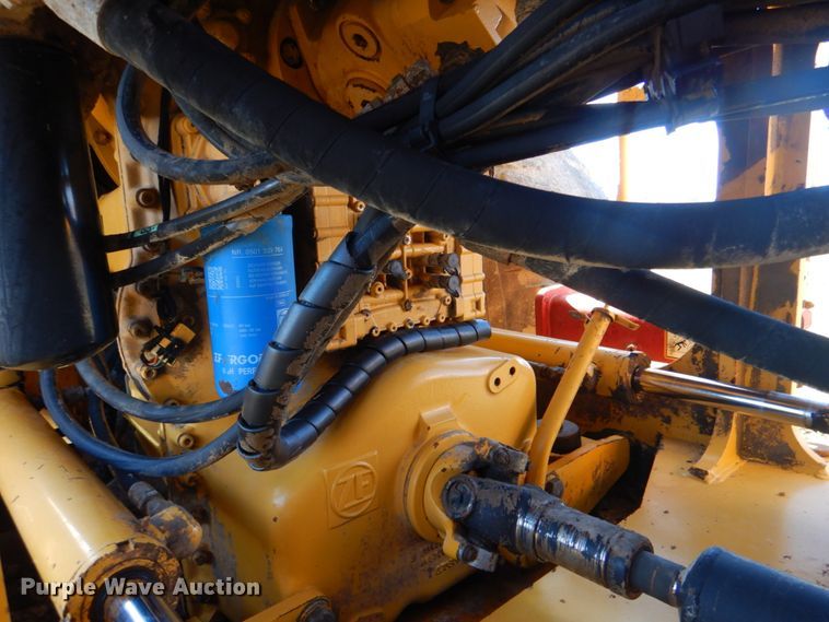 image for item JN9083 2001 John Deere 624H  wheel loader