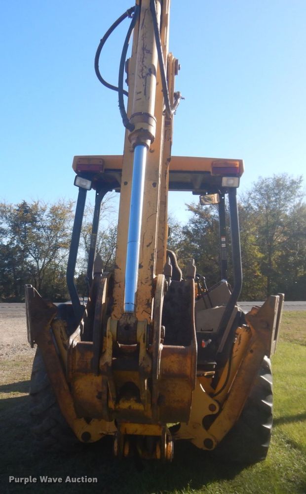 image for item JZ9791 1999 John Deere 310SE  backhoe