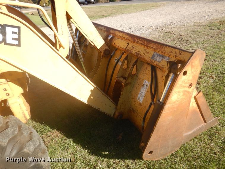 image for item JZ9791 1999 John Deere 310SE  backhoe