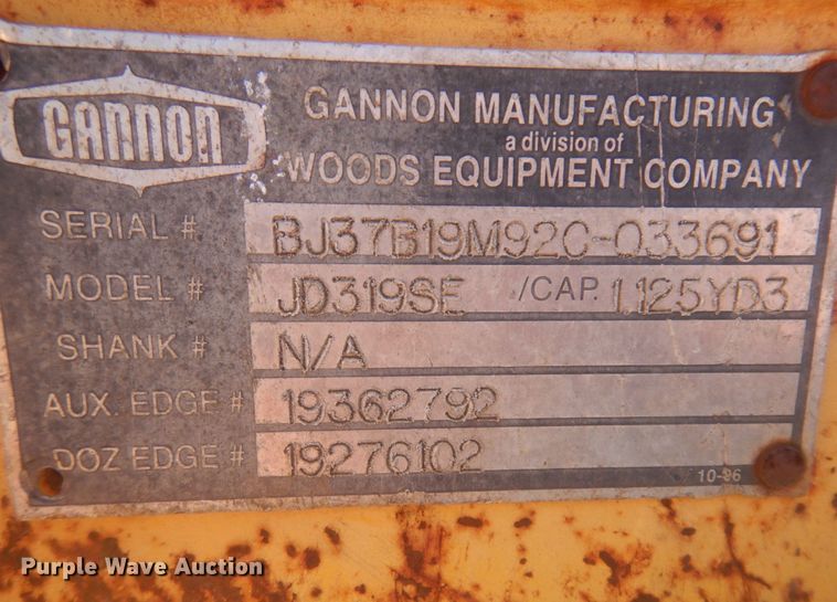 image for item JZ9791 1999 John Deere 310SE  backhoe