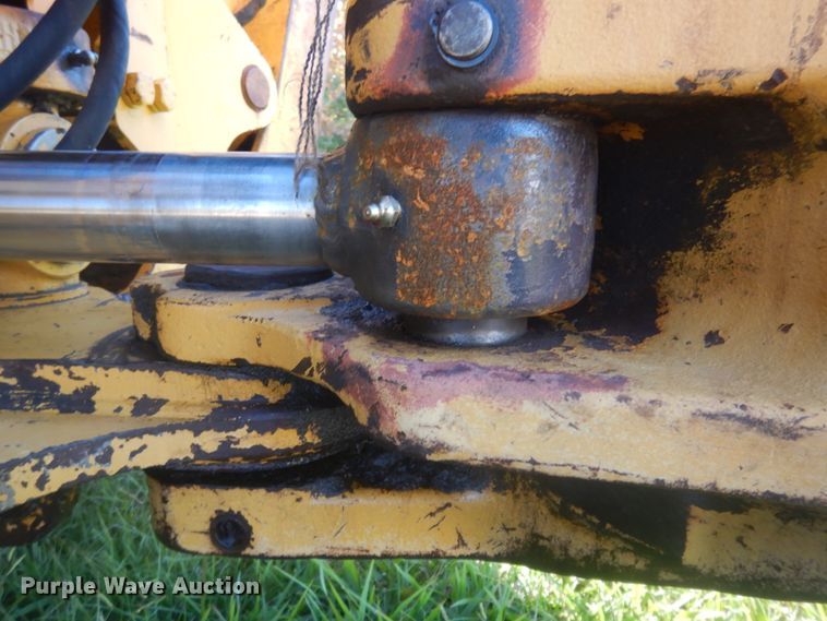 image for item JZ9791 1999 John Deere 310SE  backhoe