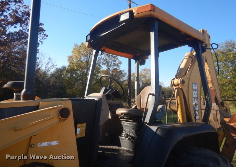 image for item JZ9791 1999 John Deere 310SE  backhoe