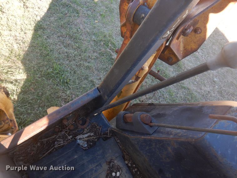 image for item JZ9791 1999 John Deere 310SE  backhoe