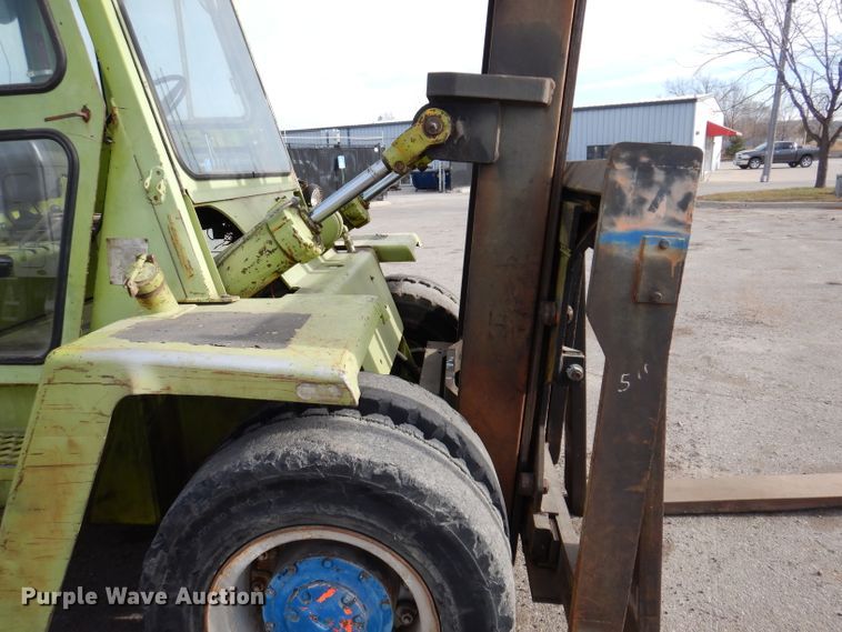 image for item KH9150 Clark C500  forklift