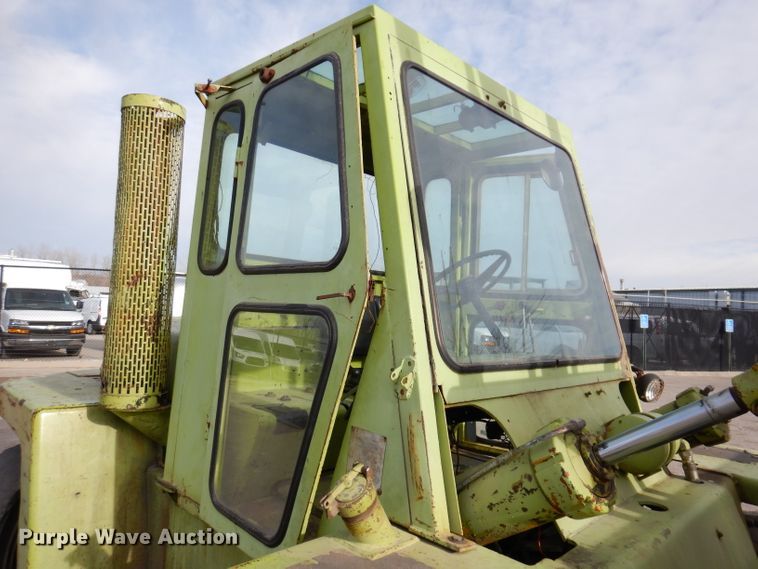 image for item KH9150 Clark C500  forklift