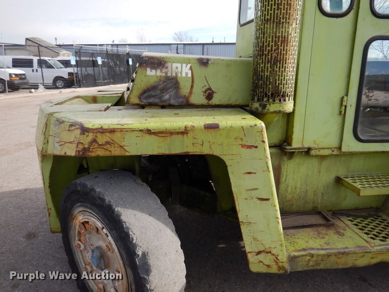 image for item KH9150 Clark C500  forklift