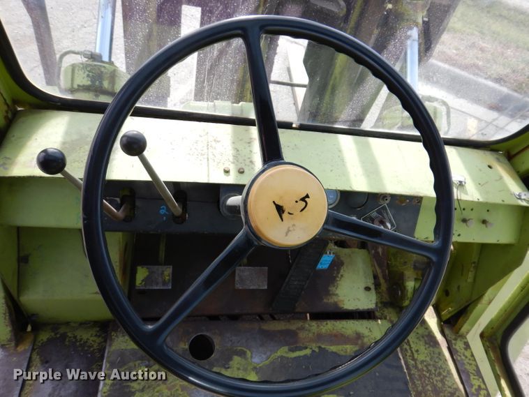 image for item KH9150 Clark C500  forklift