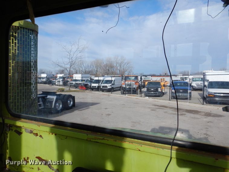 image for item KH9150 Clark C500  forklift