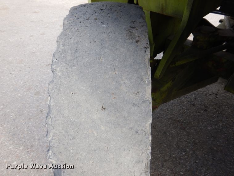 image for item KH9150 Clark C500  forklift