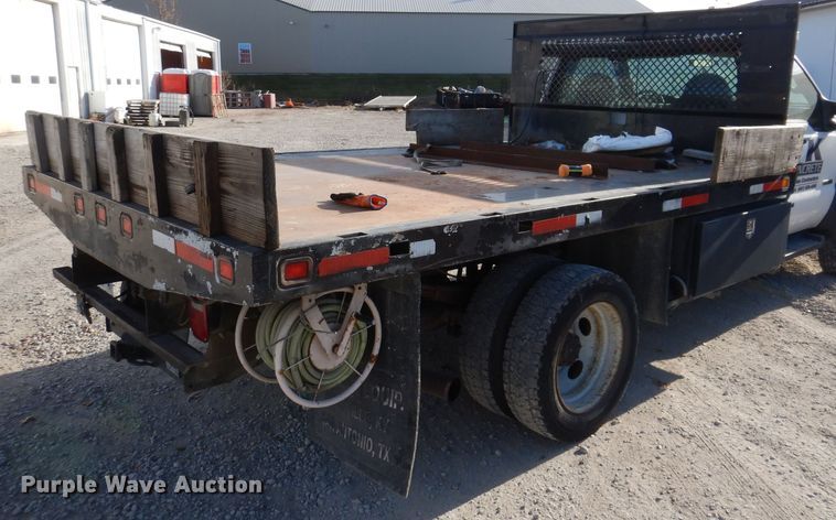 image for item KH9152 2007 Ford F450 Super Duty  flatbed truck