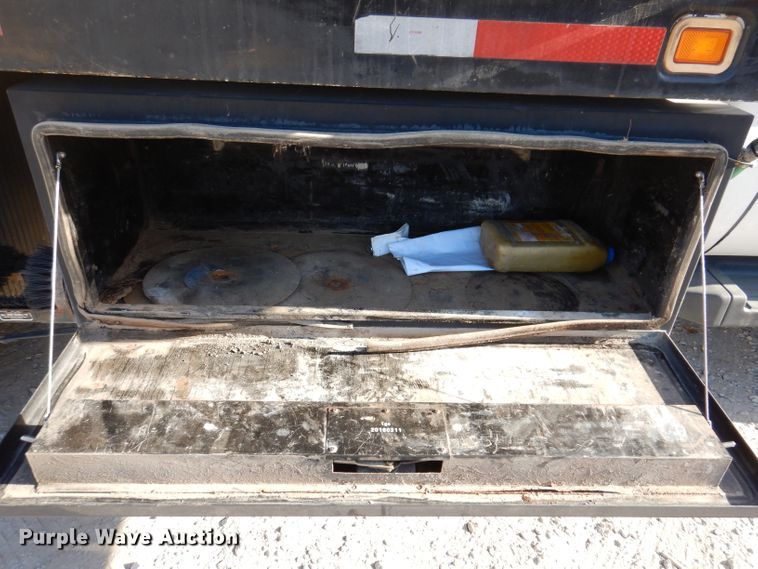 image for item KH9152 2007 Ford F450 Super Duty  flatbed truck