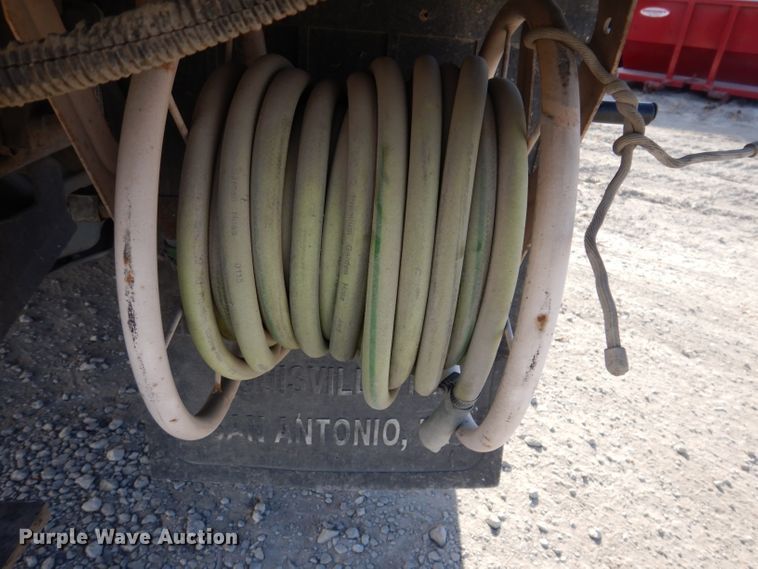 image for item KH9152 2007 Ford F450 Super Duty  flatbed truck