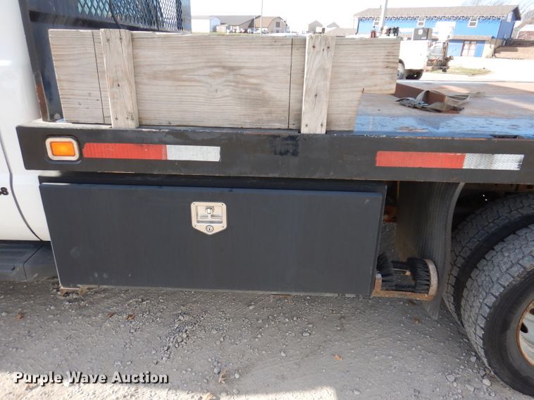 image for item KH9152 2007 Ford F450 Super Duty  flatbed truck