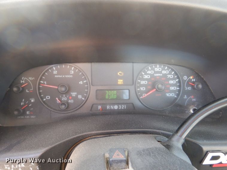 image for item KH9152 2007 Ford F450 Super Duty  flatbed truck