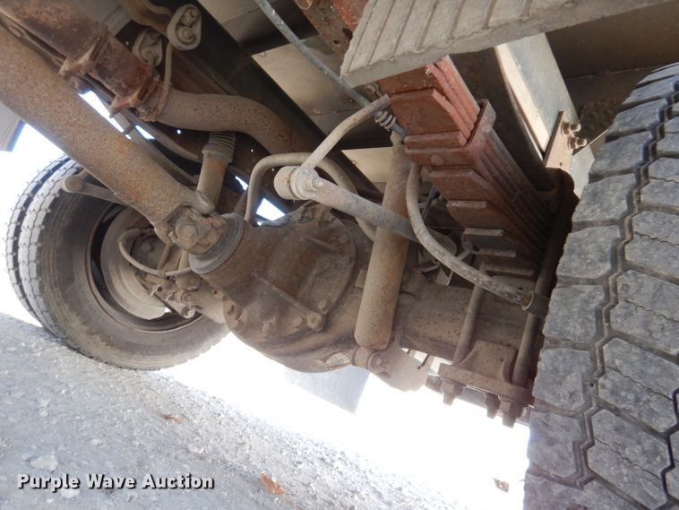 image for item KH9152 2007 Ford F450 Super Duty  flatbed truck