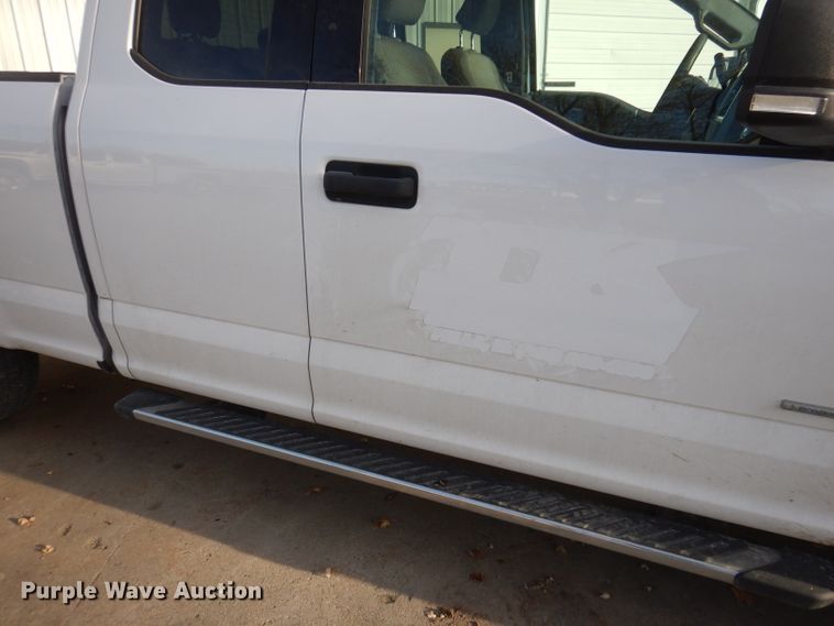 image for item KH9154 2016 Ford F150  SuperCab pickup truck