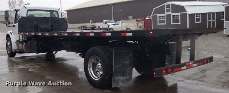 image for item KK9705 2007 Freightliner Business Class M2  rollback truck