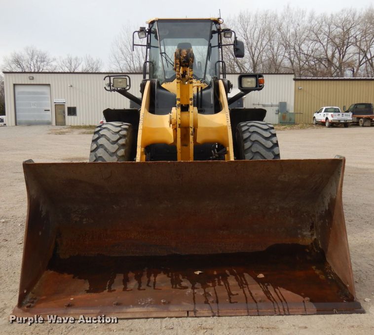 image for item KK9710 2014 Komatsu WA320-7  wheel loader