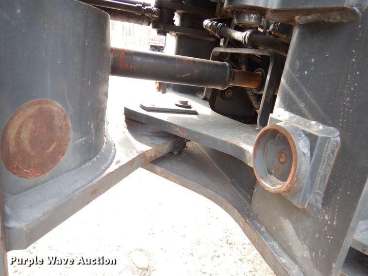 image for item KK9710 2014 Komatsu WA320-7  wheel loader