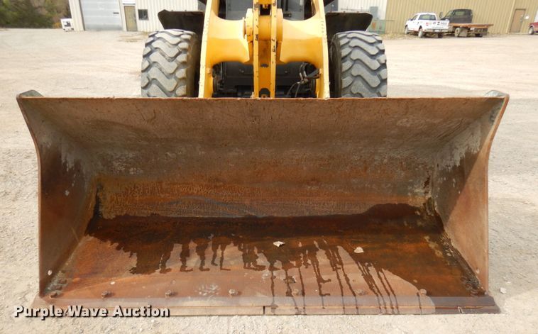 image for item KK9710 2014 Komatsu WA320-7  wheel loader