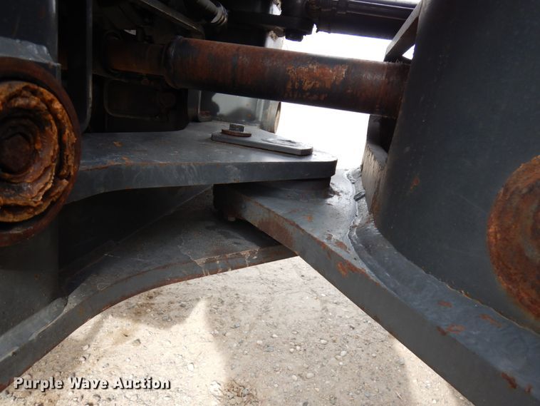 image for item KK9710 2014 Komatsu WA320-7  wheel loader