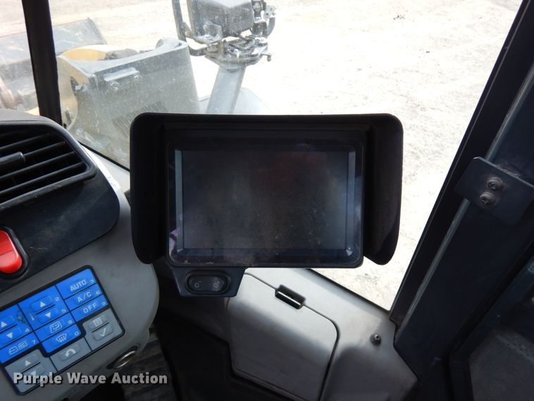 image for item KK9710 2014 Komatsu WA320-7  wheel loader