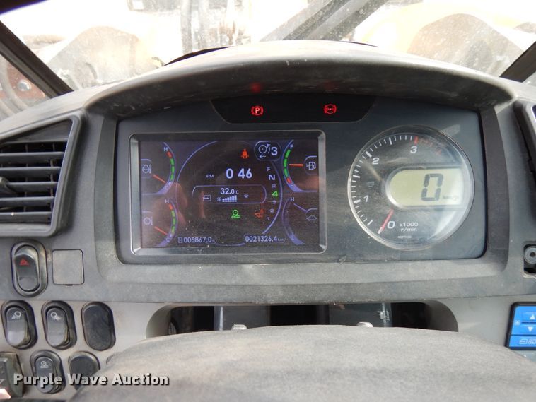 image for item KK9710 2014 Komatsu WA320-7  wheel loader