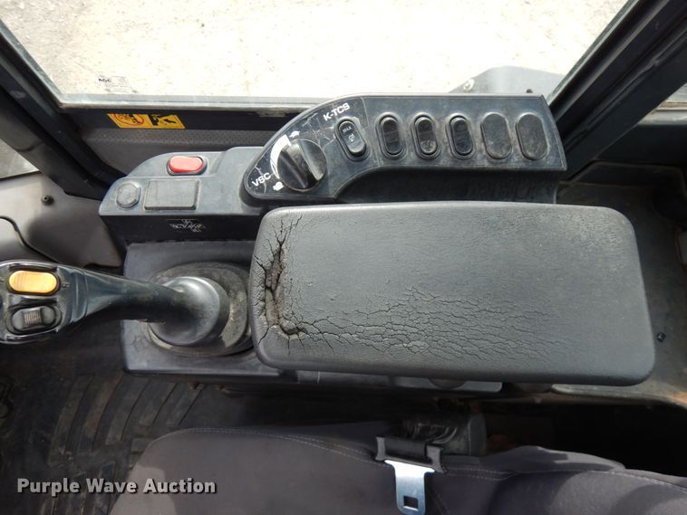 image for item KK9710 2014 Komatsu WA320-7  wheel loader