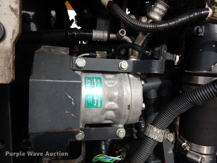 image for item KK9710 2014 Komatsu WA320-7  wheel loader