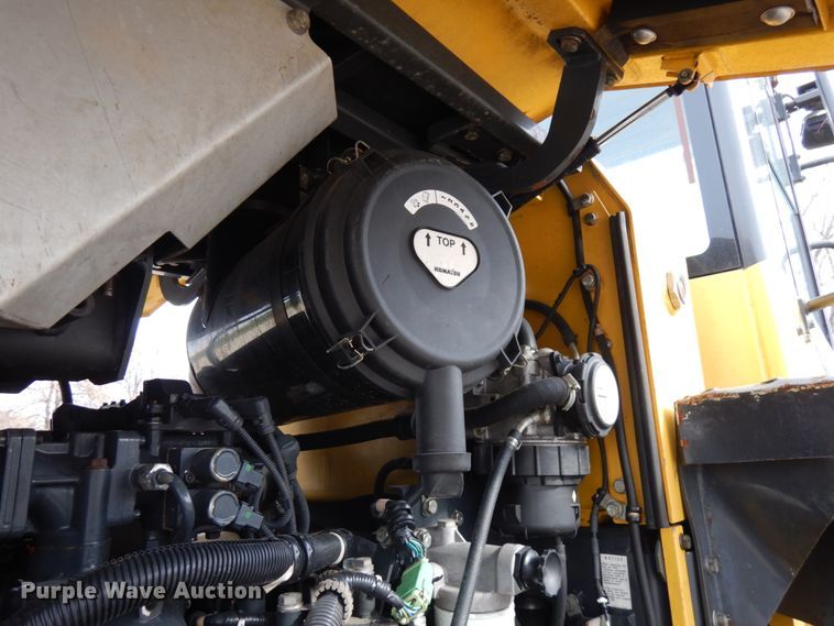 image for item KK9710 2014 Komatsu WA320-7  wheel loader