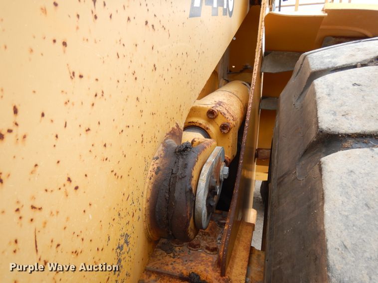 image for item KK9711 2003 John Deere 744J  wheel loader