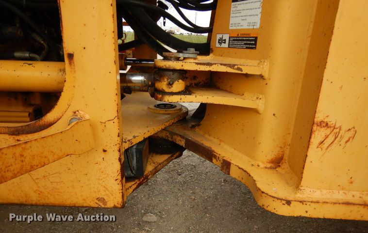 image for item KK9711 2003 John Deere 744J  wheel loader