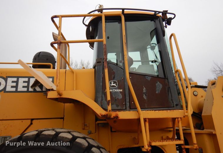 image for item KK9711 2003 John Deere 744J  wheel loader