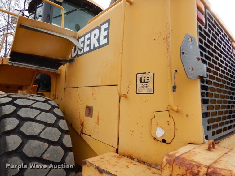 image for item KK9711 2003 John Deere 744J  wheel loader