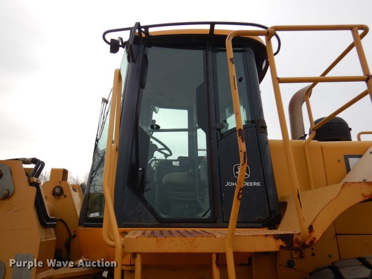 image for item KK9711 2003 John Deere 744J  wheel loader