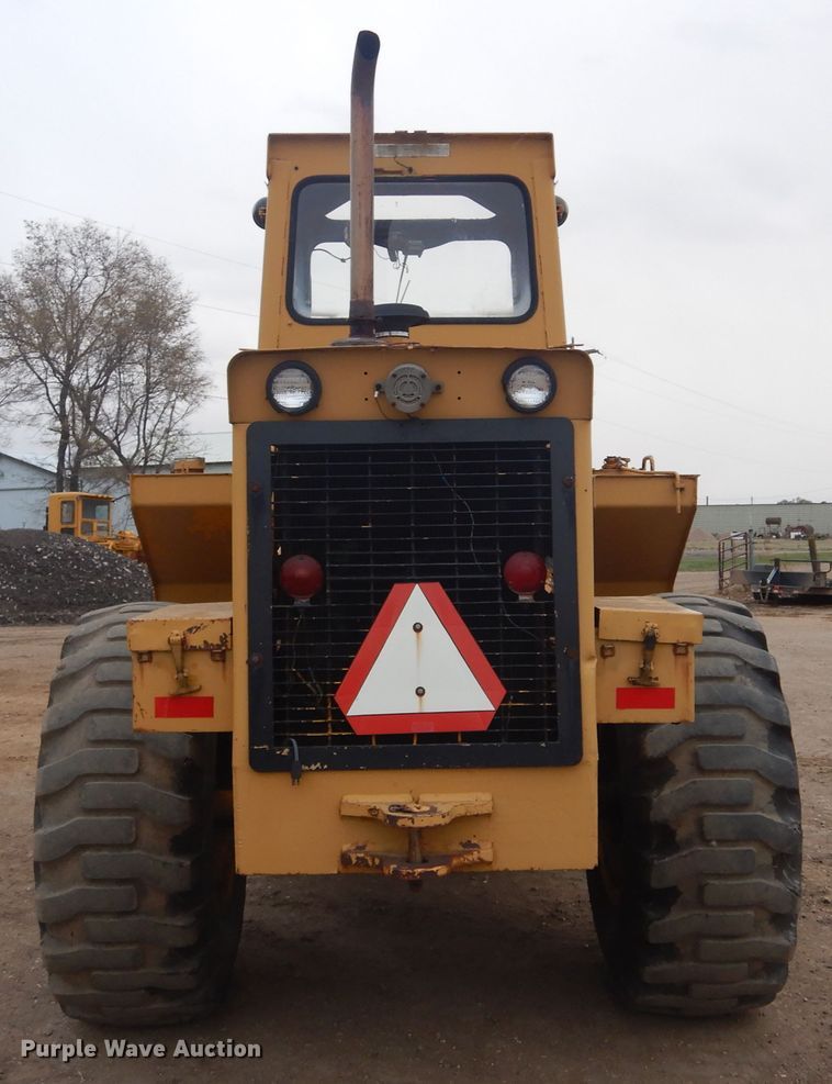 image for item KO9160 1975 Michigan Clark 55B-C  wheel loader